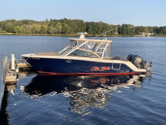 31' Robalo 2020 Yacht For Sale